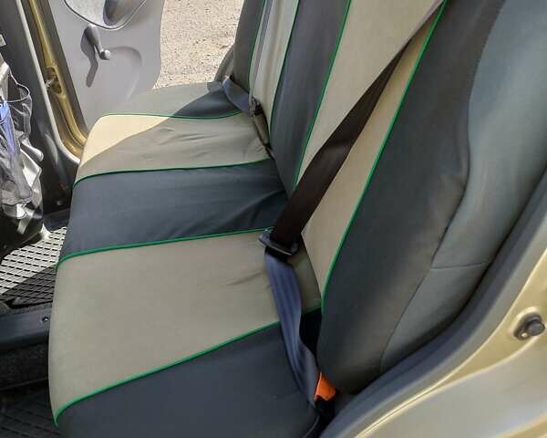 Бежевый Дэу Матиз, объемом двигателя 0.8 л и пробегом 154 тыс. км за 2300 $, фото 9 на Automoto.ua