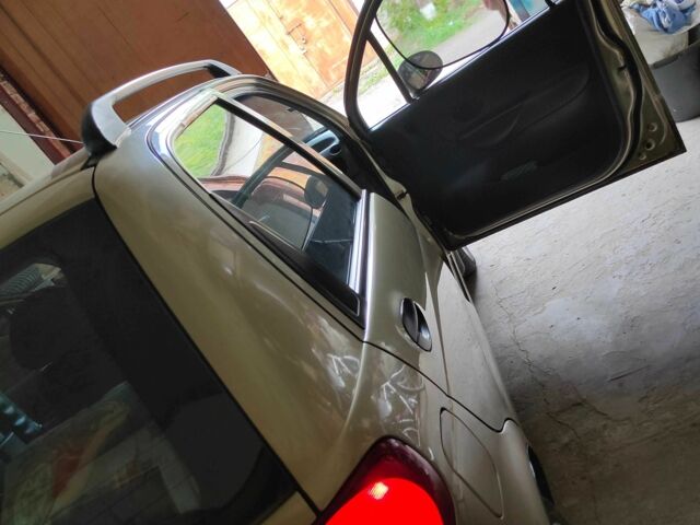 Бежевий Деу Матіз, об'ємом двигуна 0.8 л та пробігом 155 тис. км за 2800 $, фото 9 на Automoto.ua