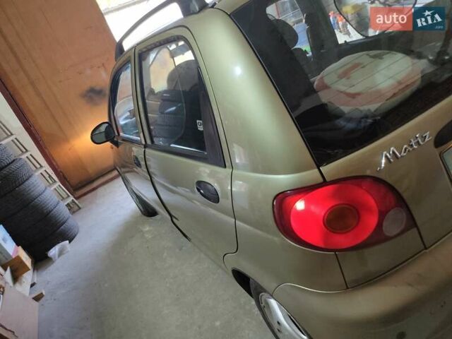 Бежевый Дэу Матиз, объемом двигателя 0.8 л и пробегом 154 тыс. км за 2300 $, фото 3 на Automoto.ua