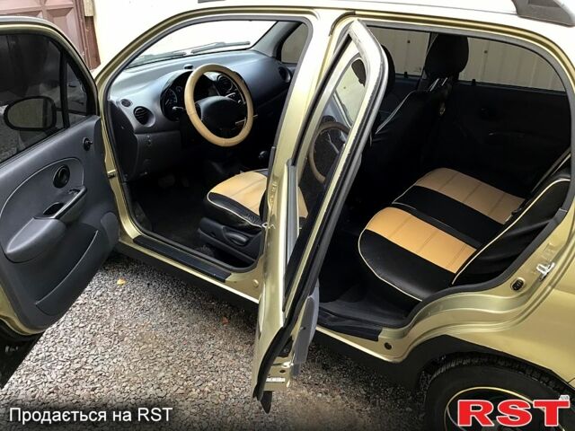 Бежевый Дэу Матиз, объемом двигателя 0.8 л и пробегом 99 тыс. км за 2800 $, фото 7 на Automoto.ua