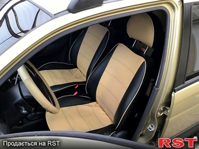 Бежевый Дэу Матиз, объемом двигателя 0.8 л и пробегом 99 тыс. км за 2800 $, фото 6 на Automoto.ua