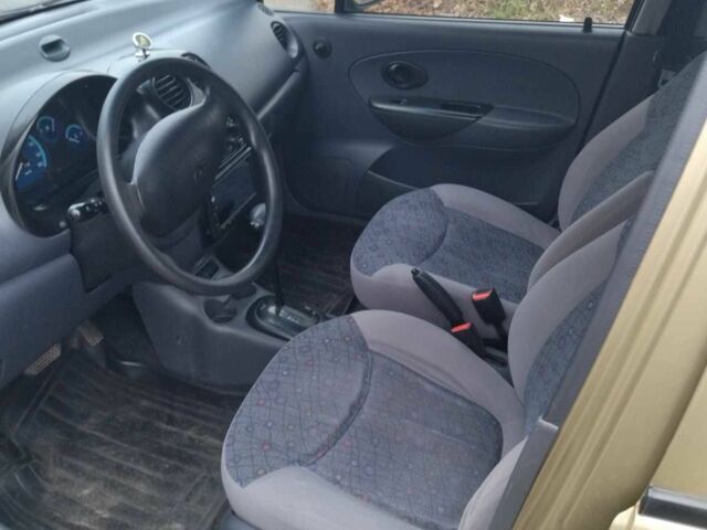 Бежевый Дэу Матиз, объемом двигателя 0.8 л и пробегом 118 тыс. км за 3400 $, фото 6 на Automoto.ua