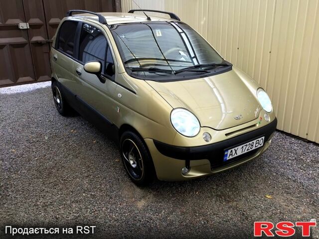 Бежевый Дэу Матиз, объемом двигателя 0.8 л и пробегом 99 тыс. км за 2800 $, фото 2 на Automoto.ua