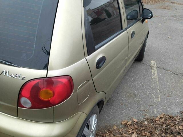 Бежевый Дэу Матиз, объемом двигателя 0.8 л и пробегом 118 тыс. км за 3400 $, фото 1 на Automoto.ua