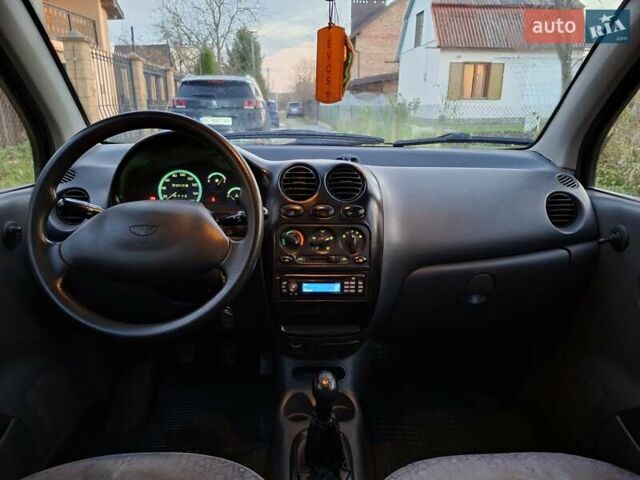 Бежевий Деу Матіз, об'ємом двигуна 0.8 л та пробігом 122 тис. км за 1300 $, фото 18 на Automoto.ua