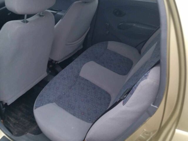 Бежевый Дэу Матиз, объемом двигателя 0.8 л и пробегом 118 тыс. км за 3400 $, фото 8 на Automoto.ua