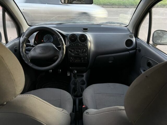 Бежевий Деу Матіз, об'ємом двигуна 1 л та пробігом 777 тис. км за 1400 $, фото 6 на Automoto.ua