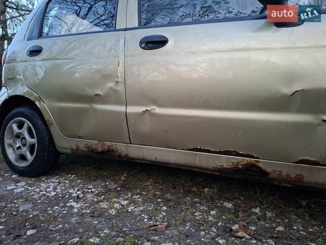 Бежевий Деу Матіз, об'ємом двигуна 0.8 л та пробігом 122 тис. км за 1300 $, фото 6 на Automoto.ua
