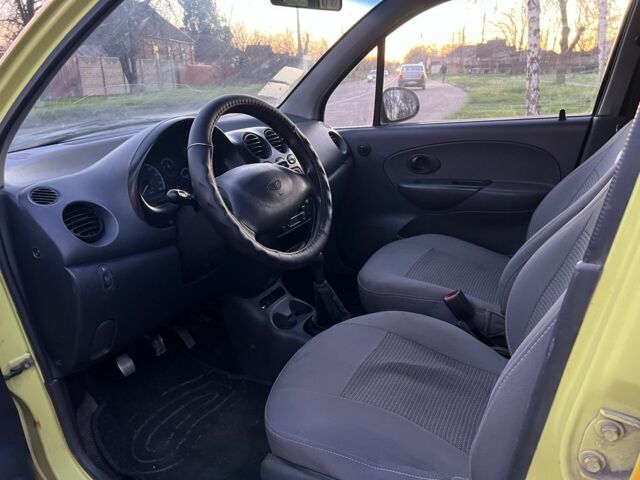 Бежевий Деу Матіз, об'ємом двигуна 1 л та пробігом 777 тис. км за 1400 $, фото 4 на Automoto.ua