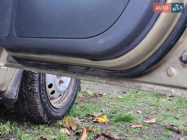 Бежевий Деу Матіз, об'ємом двигуна 0.8 л та пробігом 159 тис. км за 2800 $, фото 7 на Automoto.ua