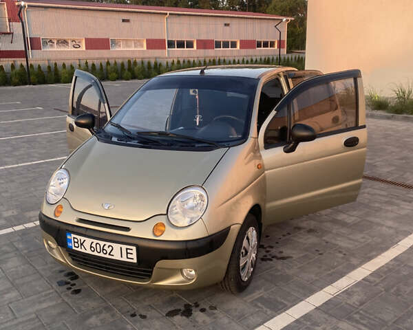 Бежевий Деу Матіз, об'ємом двигуна 0.8 л та пробігом 92 тис. км за 3400 $, фото 6 на Automoto.ua