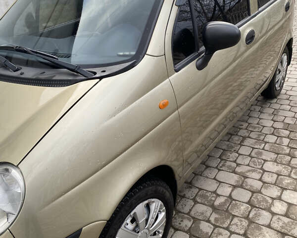 Бежевий Деу Матіз, об'ємом двигуна 0.8 л та пробігом 91 тис. км за 3400 $, фото 6 на Automoto.ua