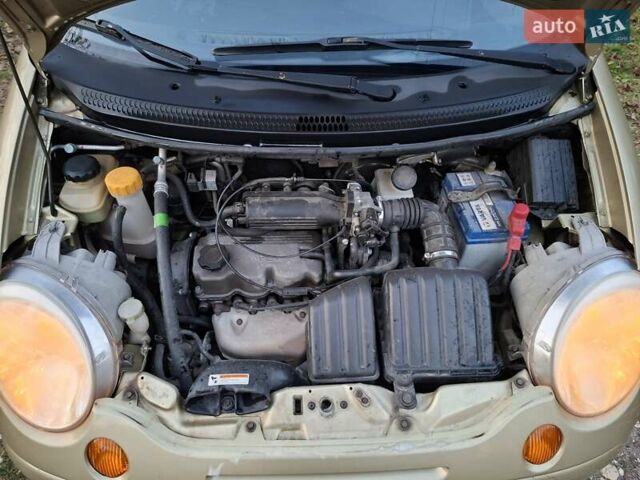 Бежевий Деу Матіз, об'ємом двигуна 0.8 л та пробігом 122 тис. км за 1300 $, фото 19 на Automoto.ua