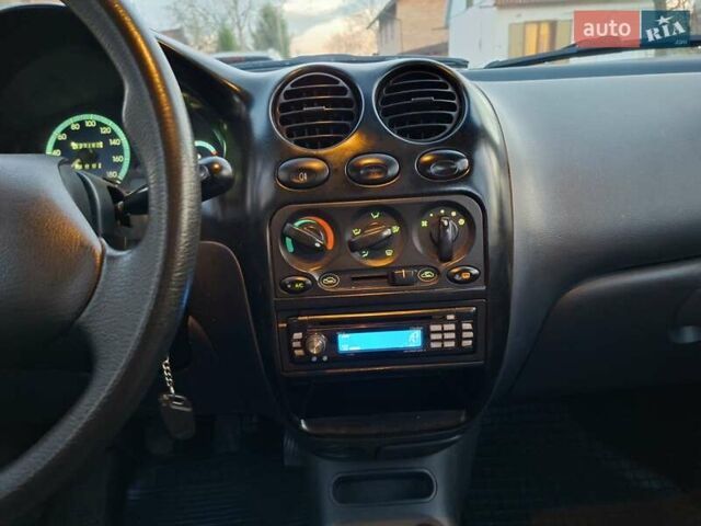 Бежевий Деу Матіз, об'ємом двигуна 0.8 л та пробігом 122 тис. км за 1300 $, фото 15 на Automoto.ua