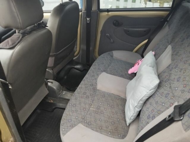 Бежевий Деу Матіз, об'ємом двигуна 0.8 л та пробігом 234 тис. км за 1200 $, фото 4 на Automoto.ua
