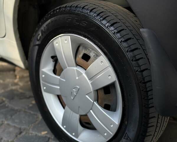 Бежевий Деу Матіз, об'ємом двигуна 0.8 л та пробігом 102 тис. км за 2340 $, фото 10 на Automoto.ua
