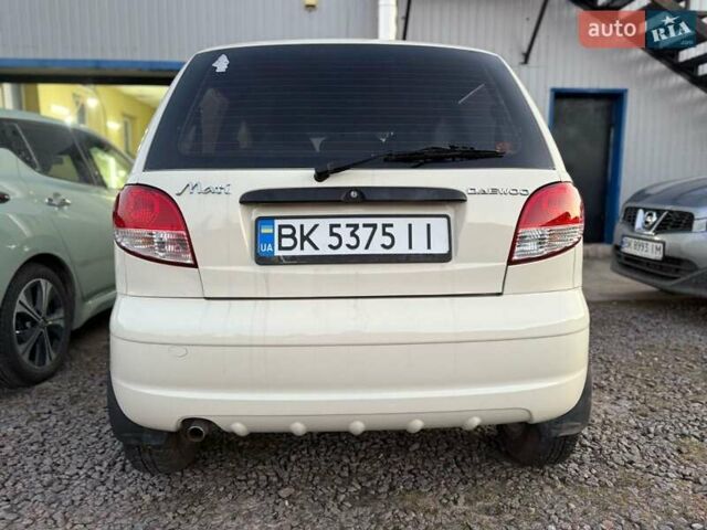 Бежевый Дэу Матиз, объемом двигателя 0.8 л и пробегом 172 тыс. км за 3100 $, фото 2 на Automoto.ua