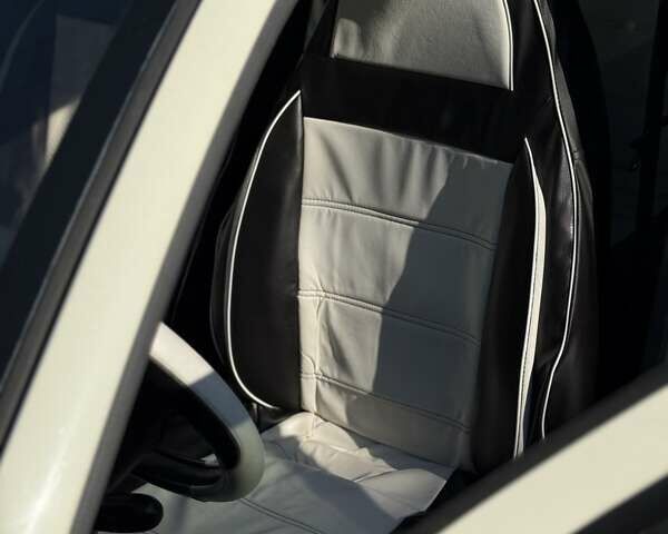 Бежевий Деу Матіз, об'ємом двигуна 0.8 л та пробігом 102 тис. км за 2340 $, фото 6 на Automoto.ua