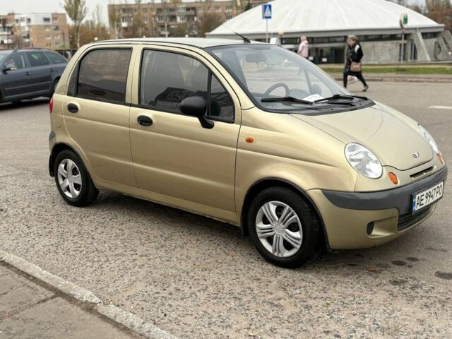 Бежевый Дэу Матиз, объемом двигателя 0.8 л и пробегом 114 тыс. км за 2350 $, фото 2 на Automoto.ua