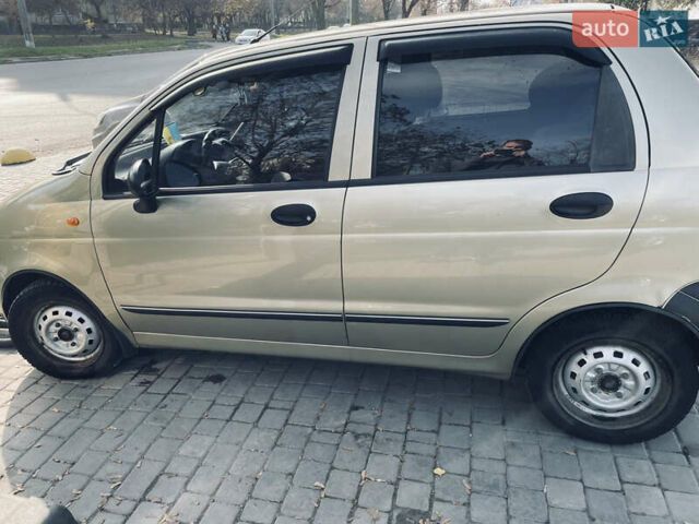 Бежевий Деу Матіз, об'ємом двигуна 0.8 л та пробігом 67 тис. км за 3000 $, фото 2 на Automoto.ua