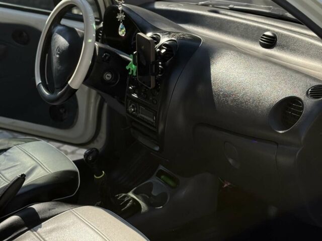 Бежевий Деу Матіз, об'ємом двигуна 0.8 л та пробігом 102 тис. км за 1899 $, фото 7 на Automoto.ua