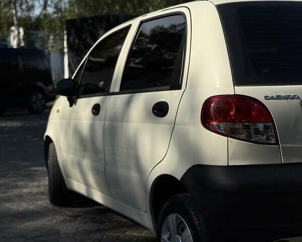 Бежевий Деу Матіз, об'ємом двигуна 0.8 л та пробігом 102 тис. км за 2340 $, фото 12 на Automoto.ua