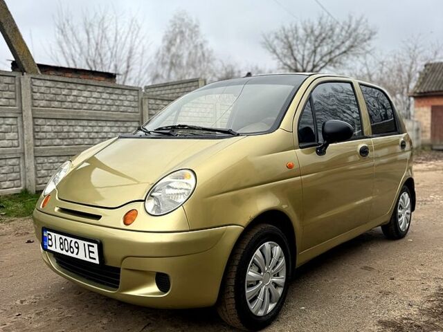 Бежевый Дэу Матиз, объемом двигателя 0.8 л и пробегом 138 тыс. км за 2250 $, фото 2 на Automoto.ua