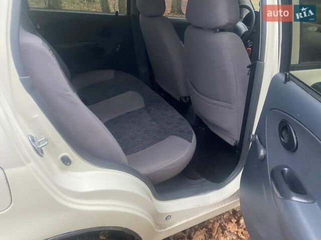 Бежевий Деу Матіз, об'ємом двигуна 0.8 л та пробігом 110 тис. км за 2600 $, фото 9 на Automoto.ua