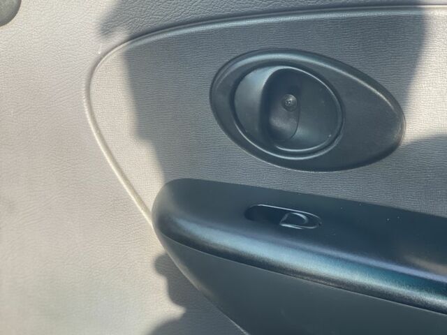 Бежевый Дэу Матиз, объемом двигателя 0.8 л и пробегом 140 тыс. км за 1999 $, фото 12 на Automoto.ua