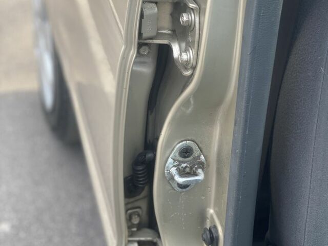 Бежевый Дэу Матиз, объемом двигателя 0.8 л и пробегом 140 тыс. км за 1999 $, фото 15 на Automoto.ua