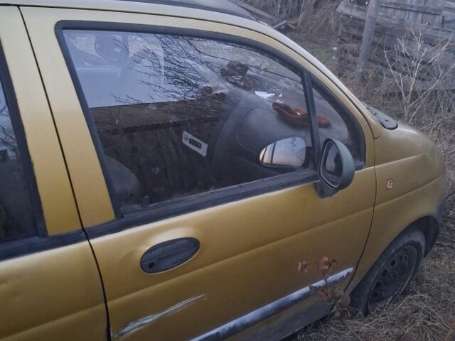 Бежевый Дэу Матиз, объемом двигателя 8 л и пробегом 140 тыс. км за 456 $, фото 3 на Automoto.ua