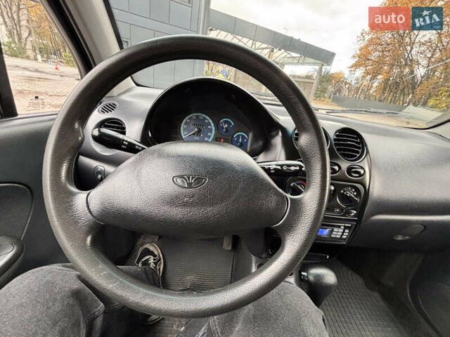 Деу Матіз 2008 у Хмельницькому на Automoto.ua Чорний Деу Матіз, об'ємом двигуна 0.8 л та пробігом 93 тис. км за 2750 $, фото 12 на Automoto.ua