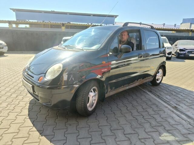 Черный Дэу Матиз, объемом двигателя 0.8 л и пробегом 175 тыс. км за 1750 $, фото 2 на Automoto.ua