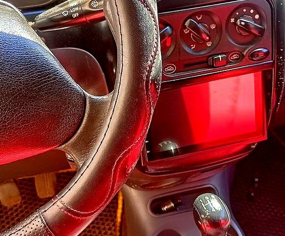 Черный Дэу Матиз, объемом двигателя 0.8 л и пробегом 150 тыс. км за 1600 $, фото 3 на Automoto.ua