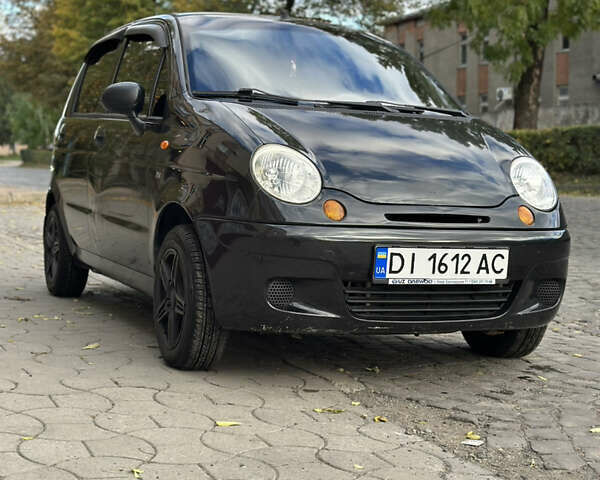 Черный Дэу Матиз, объемом двигателя 0.8 л и пробегом 142 тыс. км за 2950 $, фото 1 на Automoto.ua