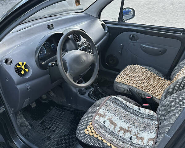 Деу Матіз 2011 у Хмельницькому на Automoto.ua Чорний Деу Матіз, об'ємом двигуна 0.8 л та пробігом 85 тис. км за 2000 $, фото 17 на Automoto.ua