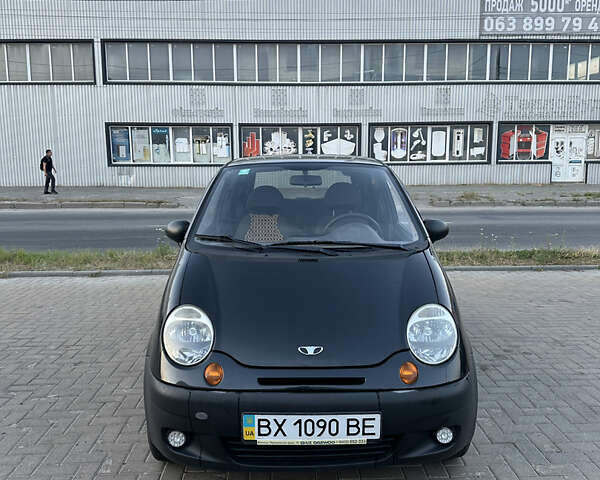 Деу Матіз 2011 у Хмельницькому на Automoto.ua Чорний Деу Матіз, об'ємом двигуна 0.8 л та пробігом 85 тис. км за 2000 $, фото 4 на Automoto.ua