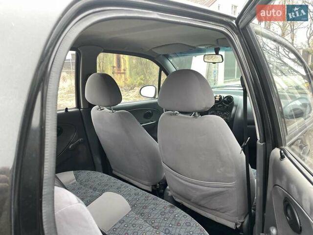 Черный Дэу Матиз, объемом двигателя 0.8 л и пробегом 155 тыс. км за 2800 $, фото 10 на Automoto.ua