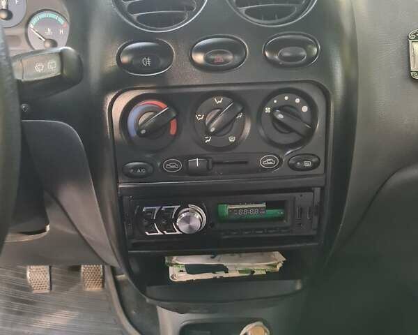 Чорний Деу Матіз, об'ємом двигуна 1 л та пробігом 48 тис. км за 4100 $, фото 7 на Automoto.ua