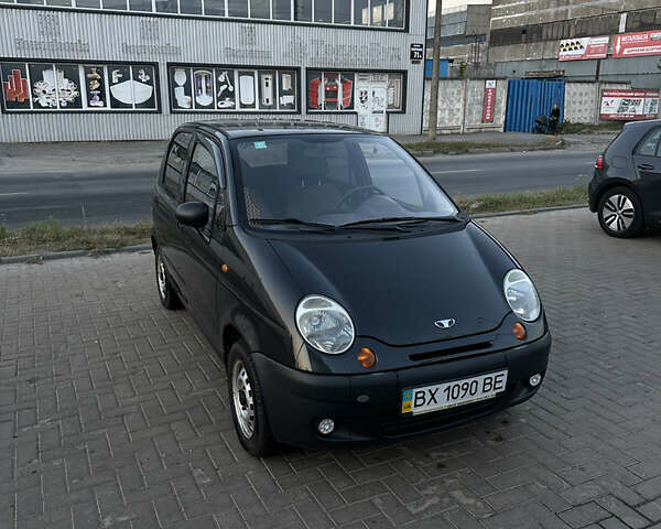 Деу Матіз 2011 у Хмельницькому на Automoto.ua Чорний Деу Матіз, об'ємом двигуна 0.8 л та пробігом 85 тис. км за 2000 $, фото 3 на Automoto.ua