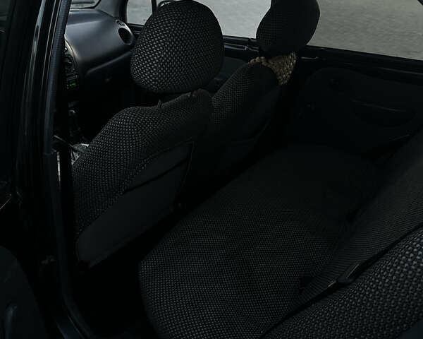 Деу Матіз 2011 у Хмельницькому на Automoto.ua Чорний Деу Матіз, об'ємом двигуна 0.8 л та пробігом 85 тис. км за 2000 $, фото 19 на Automoto.ua