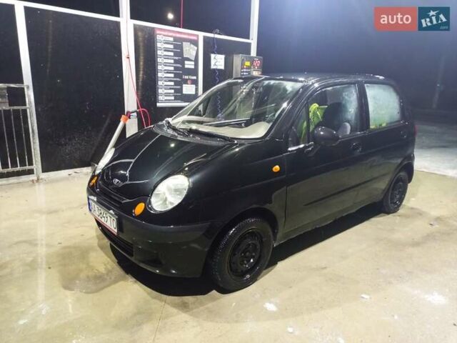 Черный Дэу Матиз, объемом двигателя 0.8 л и пробегом 250 тыс. км за 1350 $, фото 3 на Automoto.ua