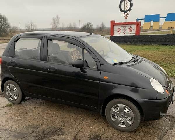 Черный Дэу Матиз, объемом двигателя 0.8 л и пробегом 141 тыс. км за 2400 $, фото 2 на Automoto.ua