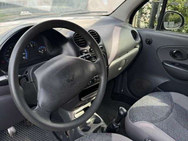 Черный Дэу Матиз, объемом двигателя 0.8 л и пробегом 173 тыс. км за 2400 $, фото 5 на Automoto.ua