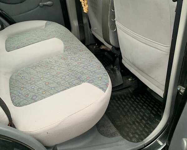 Черный Дэу Матиз, объемом двигателя 0.8 л и пробегом 141 тыс. км за 2400 $, фото 7 на Automoto.ua