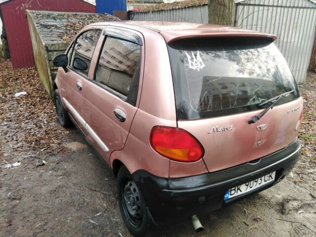 Красный Дэу Матиз, объемом двигателя 0.8 л и пробегом 2 тыс. км за 1050 $, фото 6 на Automoto.ua