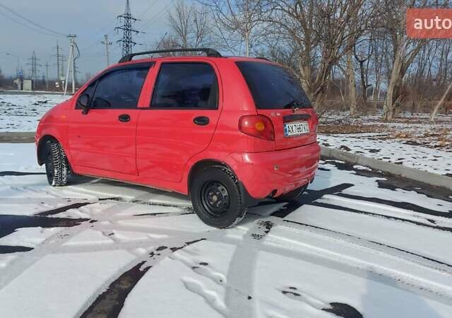 Красный Дэу Матиз, объемом двигателя 0.8 л и пробегом 168 тыс. км за 2100 $, фото 4 на Automoto.ua