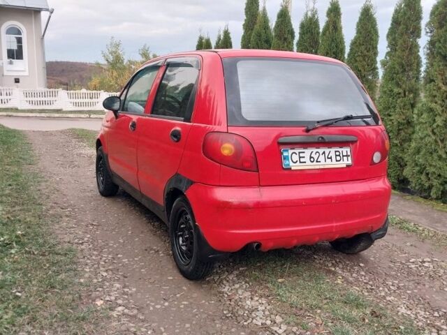 Красный Дэу Матиз, объемом двигателя 0.8 л и пробегом 150 тыс. км за 1200 $, фото 2 на Automoto.ua