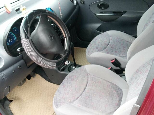 Червоний Деу Матіз, об'ємом двигуна 0.8 л та пробігом 186 тис. км за 2500 $, фото 6 на Automoto.ua