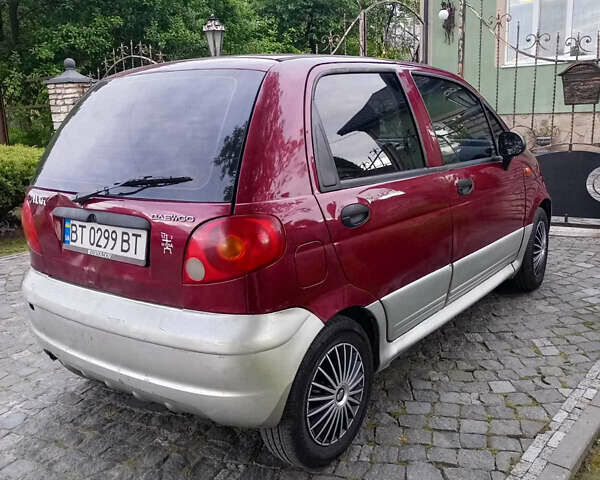 Красный Дэу Матиз, объемом двигателя 1 л и пробегом 250 тыс. км за 1350 $, фото 4 на Automoto.ua